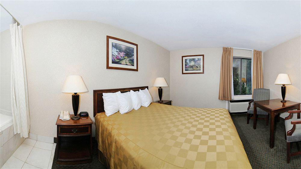 Best Western Manassas Buitenkant foto